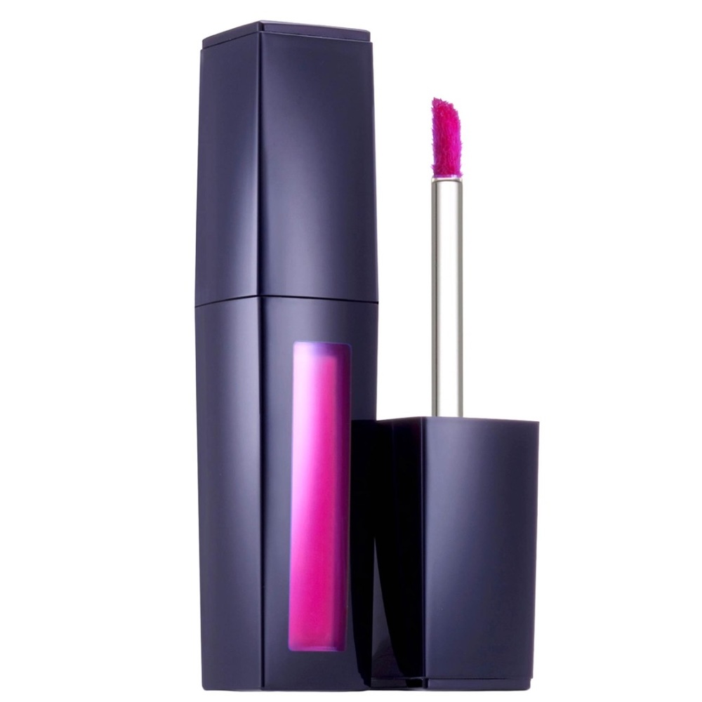 Estée Lauder vinyl lip color 04 Shameless